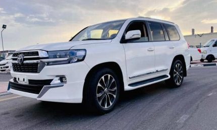 2018 TOYOTA LAND CRUISER